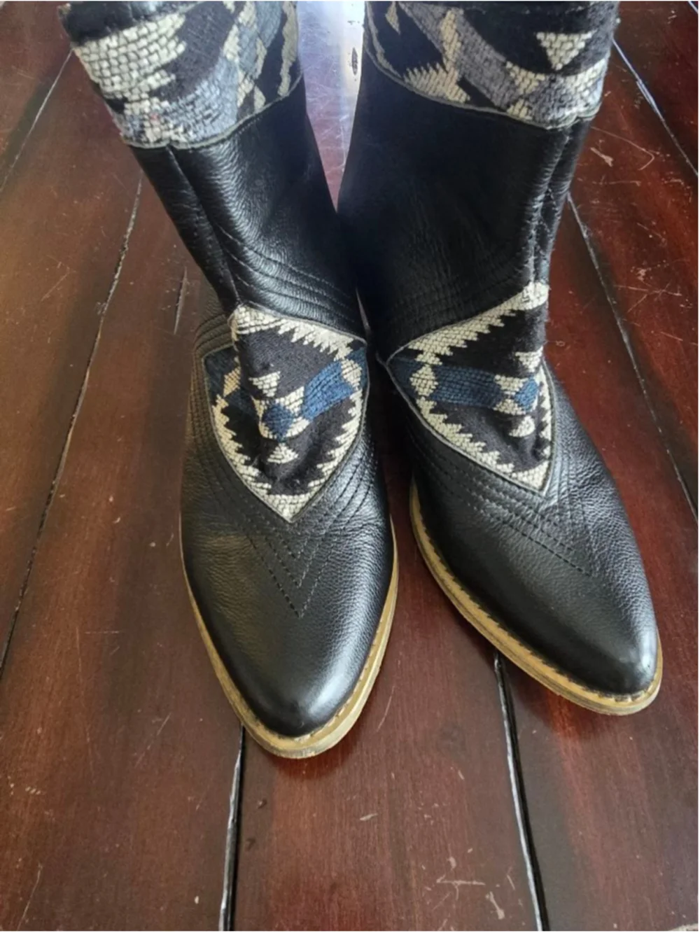 Women's Western Boho Sbicca Black Ankle Boots with Blue Pattern, US 9 Festival